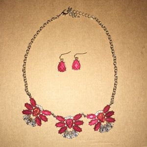 Charming Charlie necklace and earrings set
